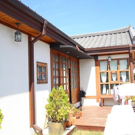 Jeonju Hyun Guesthouse Bagian luar foto