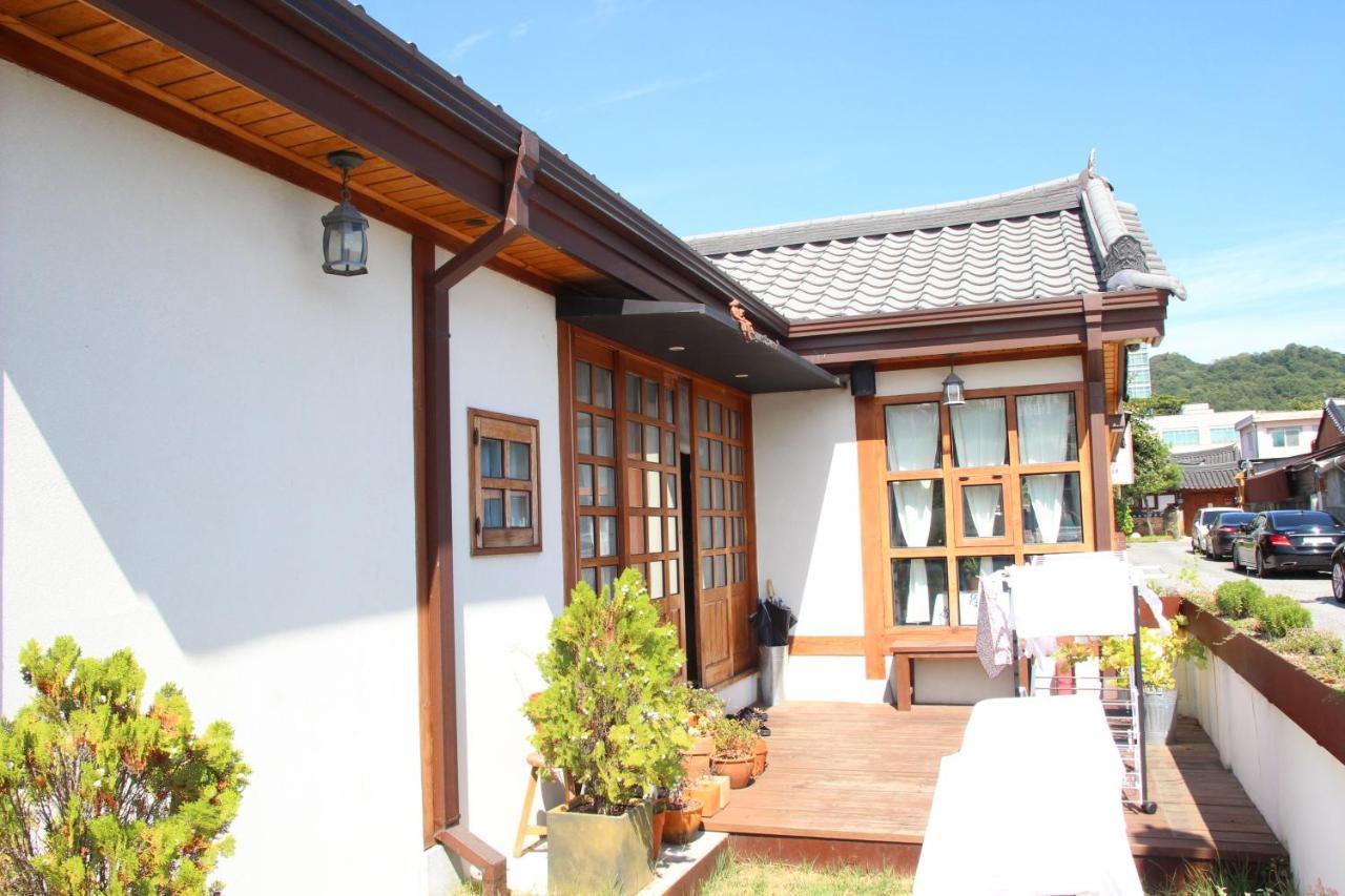 Jeonju Hyun Guesthouse Bagian luar foto